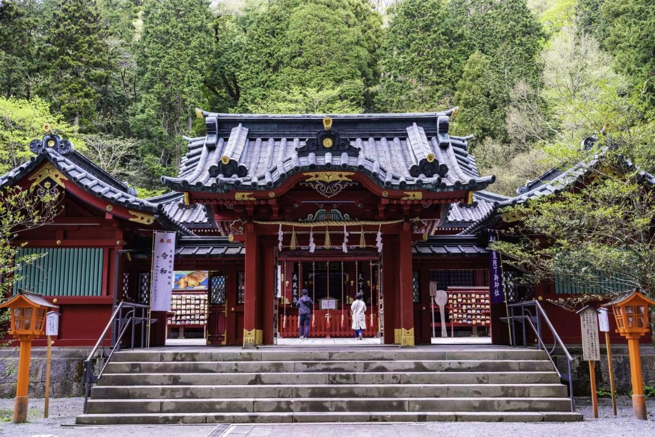 Rohen Ashinoko Hotel Hakone Exterior photo